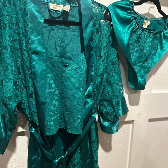 Vintage Victoria secret set - Picture 7 of 7
